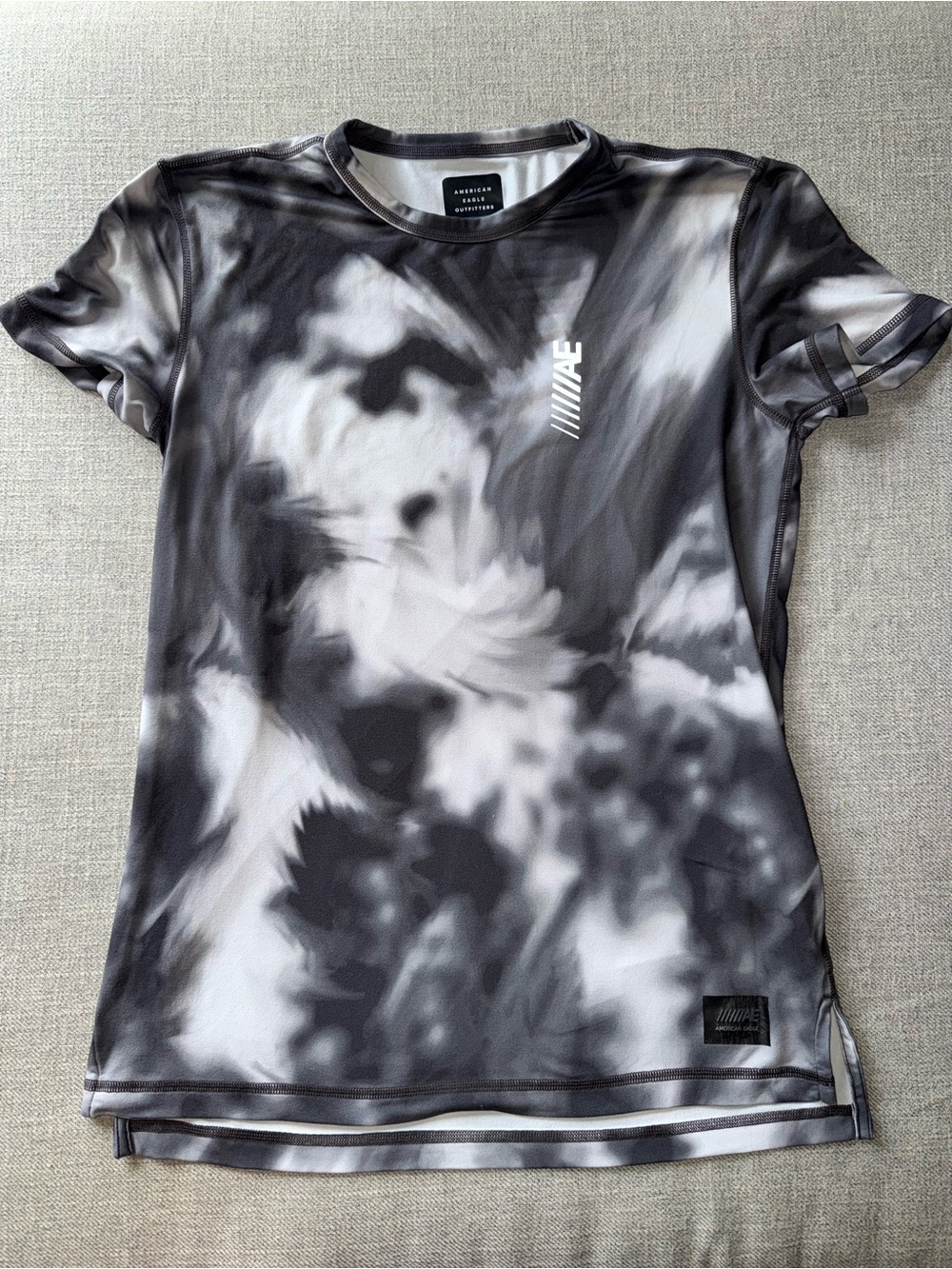 American Eagle Women’s Gray Tie-Dye Athletic Tee